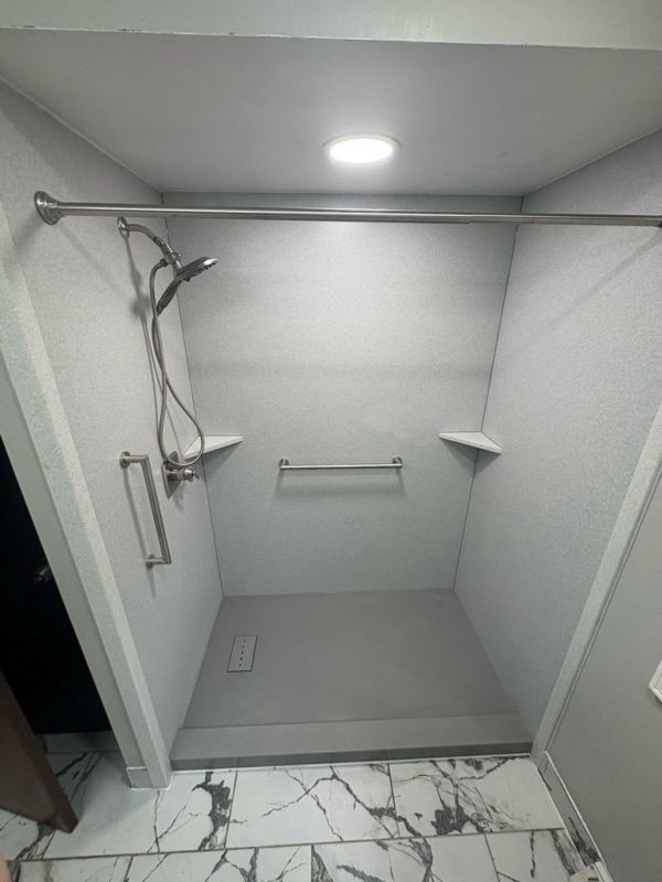 How Walk-In Tubs Enhance Comfort And Independence
